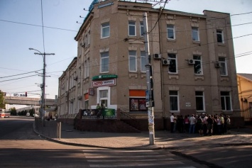 На главном проспекте Запорожья сохранилось старинное меннонитское здание - фото
