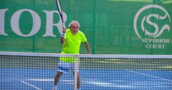 97-летний харьковчанин получит награду самого сильного теннисиста планеты