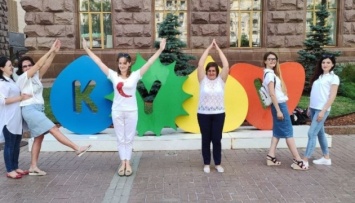 В Киеве стартовал проект по подготовке волонтеров для помощи туристам