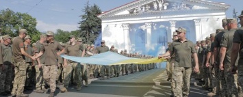 Гигантский флаг в Мариуполе установил новый рекорд (ФОТО)
