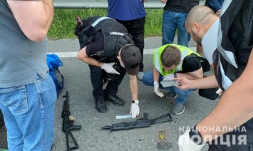 Полиция Киева заявила о перекрытии канала сбыта оружия в столицу (фото, видео)