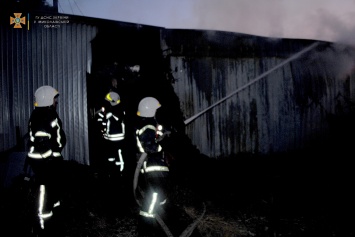 В Николаеве на рассвете тушили пожар на Набережной (ФОТО)