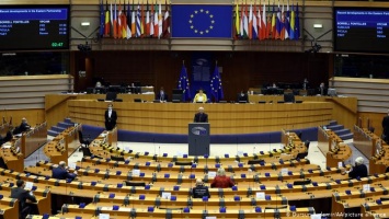 Как Европарламент отреагировал на поток мигрантов из Беларуси в Литву