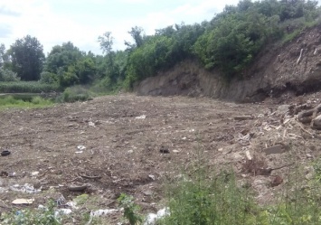 Уничтожают озера: экоактивисты требуют закрыть КП "Плесо"
