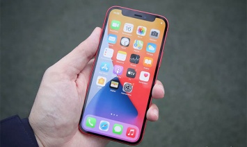 Часть моделей iPhone получат урезанную версию iOS 15