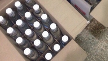 Почти 900 бутылок нелегального пива изъяли в Керчи