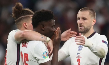 Полиция в Англии арестовала четырех человек за расизм в адрес игроков сборной после финала Евро-2020