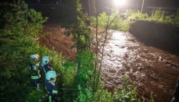 Число жертв непогоды в Германии достигло 20