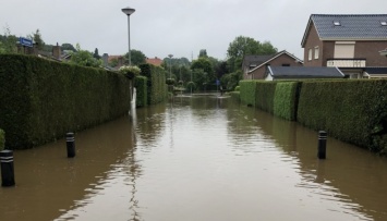 В Нидерландах из-за наводнения эвакуируют людей