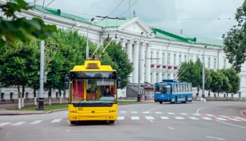 В Полтаве с завтрашнего дня подорожает проезд в транспорте