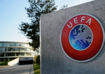 Лига чемпионов и Лига Европы: УЕФА назвал города, в которых пройдут финалы еврокубков