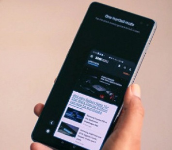 Пакистанский автопроизводитель займется выпуском смартфонов Samsung