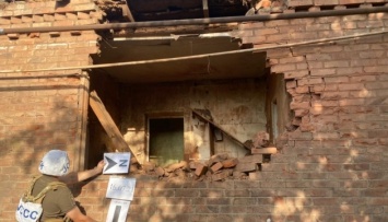 ОБСЕ зафиксировала повреждения пяти домов поселка Нью-Йорк, обстрелянного оккупантами
