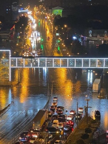 Ливень в Харькове: советы спасателей, как не пострадать в случае непогоды