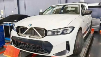 Обновленный седан BMW 3-series впервые засветился без камуфляжа