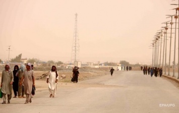 "Талибан" заявил о контроле 90% границы Афганистана