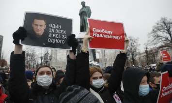 СК и СПбГУ составят методичку о том, как отвращать молодежь от протестов
