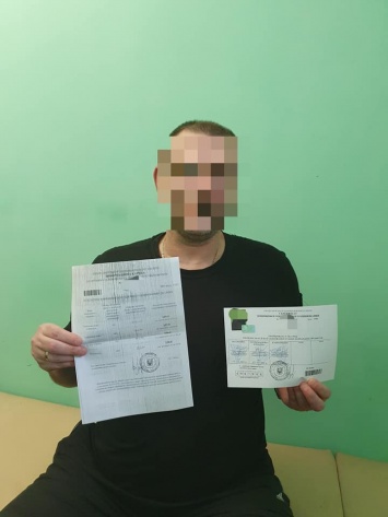 В тюрьме Кривого Рога успешно сдал ВНО парень, приговоренный к пожизненному заключению