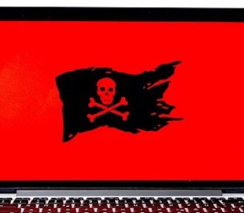 Появился опасный вирус MosaicLoader, который охотится на любителей пиратских игр