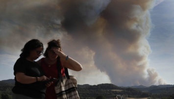 В нескольких регионах Испании бушуют лесные пожары