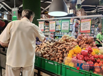 В Крыму разработали меры по снижению цен на овощи из «борщевого набора»