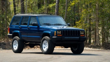 20-летний рестомод Jeep Cherokee XJ оценили как новый Cherokee Trailhawk