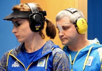 Отстрелялись на "бронзу": украинцы Елена Костевич и Олег Омельчук заняли третье место на Олимпиаде
