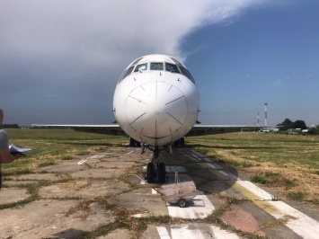 Два арестованных в "Борисполе" самолета Boeing продадут на аукционах