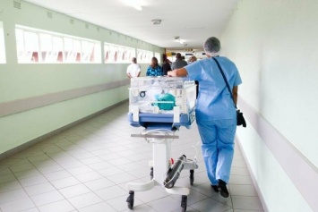 Первая жертва "Дельты": в киевской больнице умер пациент с индийским штаммом