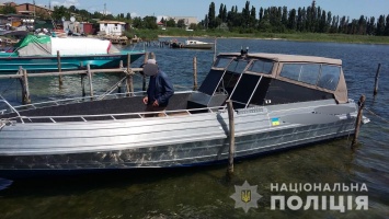 В Скадовске водные полицейские обнаружили 5 нарушений правил пользования плавсредствами