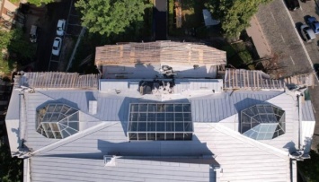 В Киеве заменили крышу и отреставрировали химер Национального художественного музея