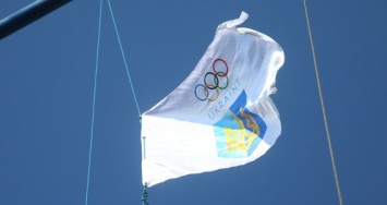 В городе Николаеве звезды мирового спорта собрались на поднятие Олимпийского флага