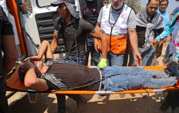 Сотни палестинцев пострадали в столкновениях с военными Израиля