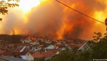 Масштабные пожары в Греции и Северной Македонии: МИД дал рекомендации украинцам