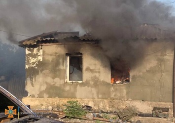 Страшный пожар в частном доме: младенца забрали в больницу в тяжелом состоянии