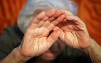 В Херсоне 82-летняя пенсионерка попалась на крючок аферистов