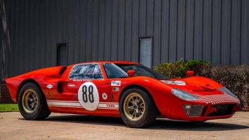 Ford GT40 из фильма 'Ford против Ferrari' ушел с молотка