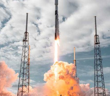 Долговременное сотрудничество: SpaceX и Planet Labs договорились о запусках спутников