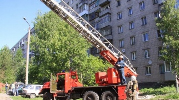 В Кривом Роге самоубийца сам спустился к спасателям