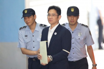 Главу Samsung, осужденного на 2,5 года за взяточничество, освободят по УДО - за год до истечения назначенного ему судом срока