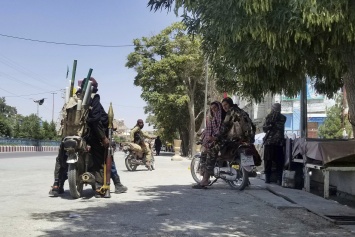 Под контроль талибов переходит уже 10 региональная столица Афганистана