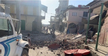 В Гаити произошло мощное землетрясение - сотни погибших