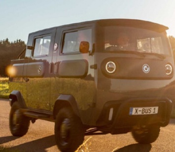 В Германии создали забавный мини-грузовик на батарейках