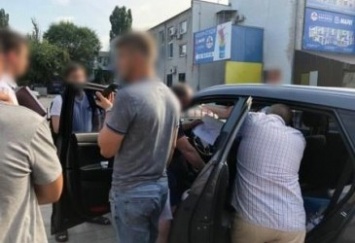 Задержанный Нацполицией генеральный директор ремонтного предприятия Запорожья пытался дать взятку сотруднику «Интерпайпа»