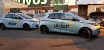 На набережной в Днепре такси Uklon сбило ребенка: водитель скрылся