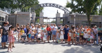 Украинская ассоциация зоопарков рекомендовала временно ограничить количество посетителей в Харьковском зоопарке