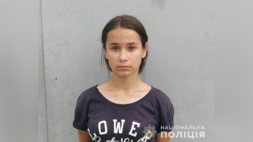 Вышла из больницы и пропала: в Днепре разыскивают 13-летнюю девочку