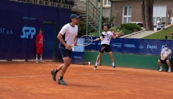 Украинец Молчанов вышел в парный четвертьфинал турнира ATP в Германии