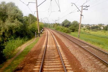 Из-за пассажиров, которые курили прямо в вагоне, в Харьковской области остановили поезд