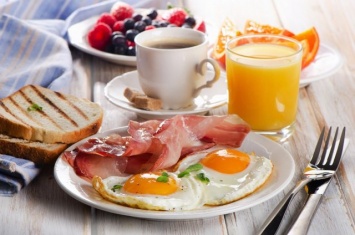 Почему нельзя поздно завтракать